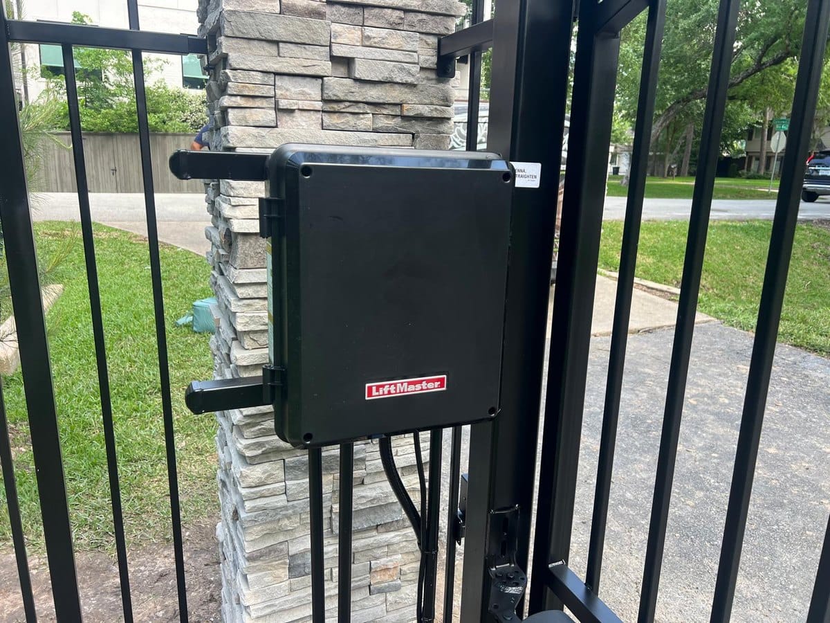 LiftMaster gate operator repair Houston TX – Advanced Gate Repair